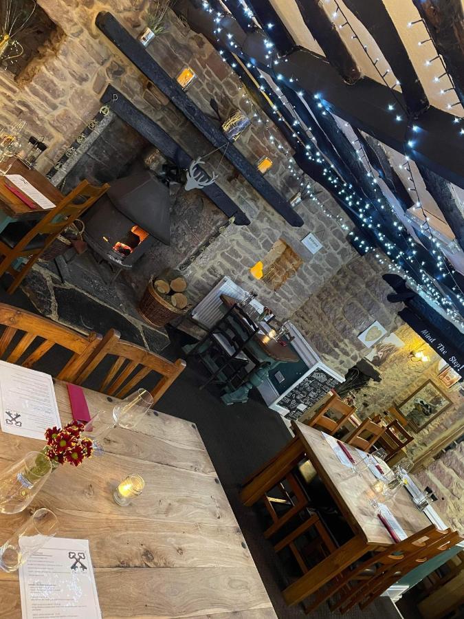 Crosskeys Inn Guest Rooms In Wye Valley Goodrich Esterno foto