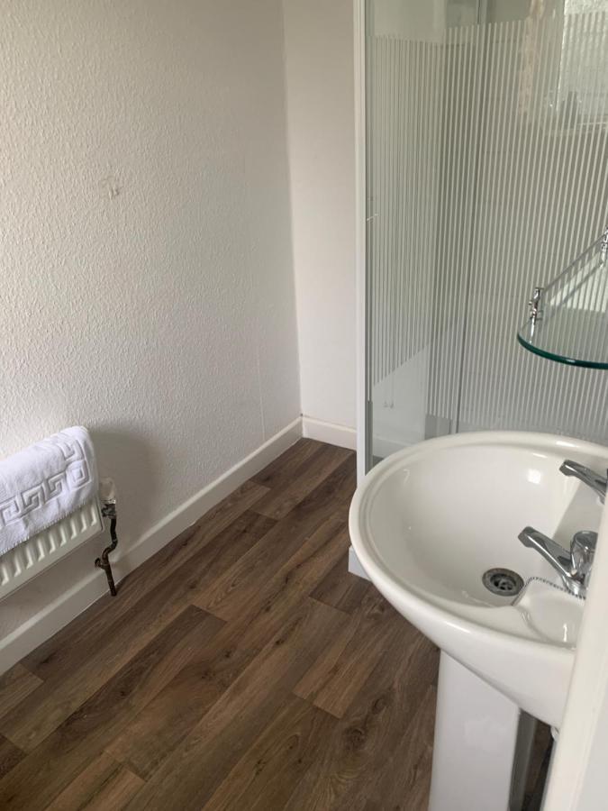 Crosskeys Inn Guest Rooms In Wye Valley Goodrich Esterno foto